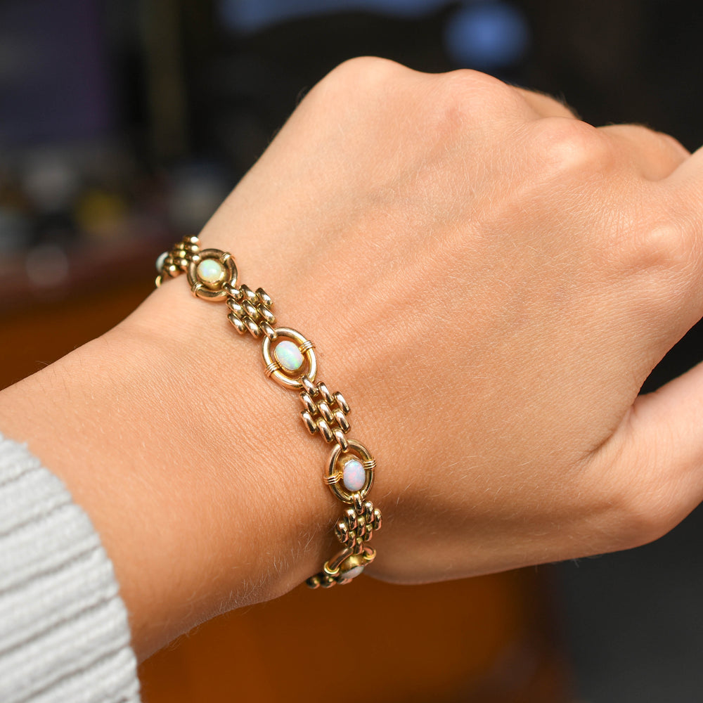 Edwardian Opal 15k Gold Gate-Link Bracelet