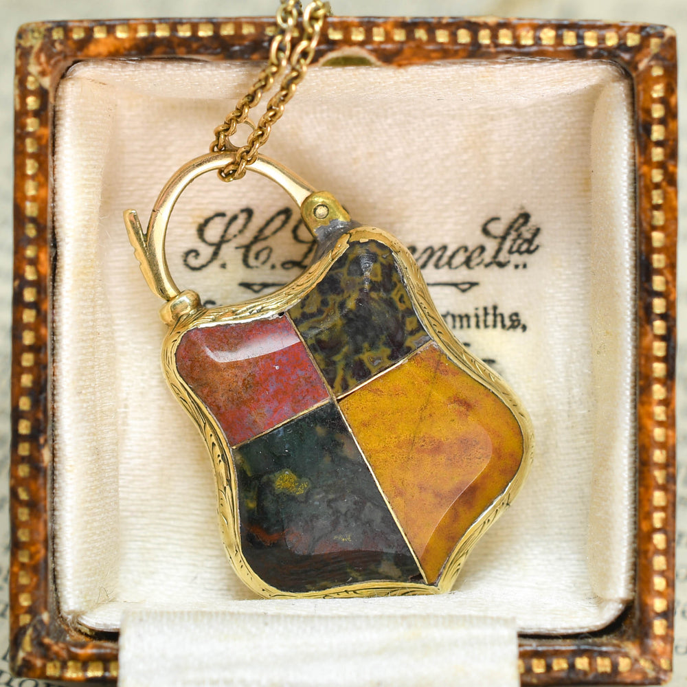 Victorian 15k Gold Agate Padlock Pendant