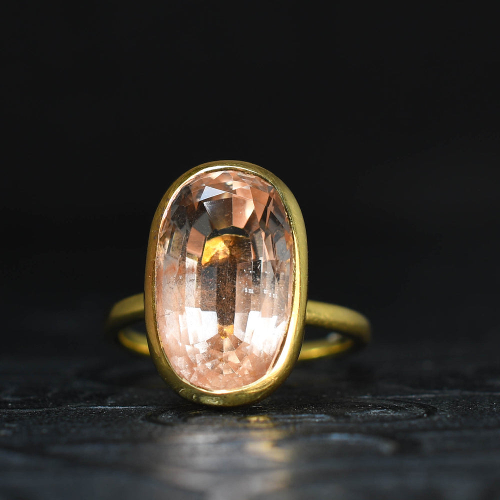 Mid-Century 9.80ct Precious Topaz 22k Gold Ring
