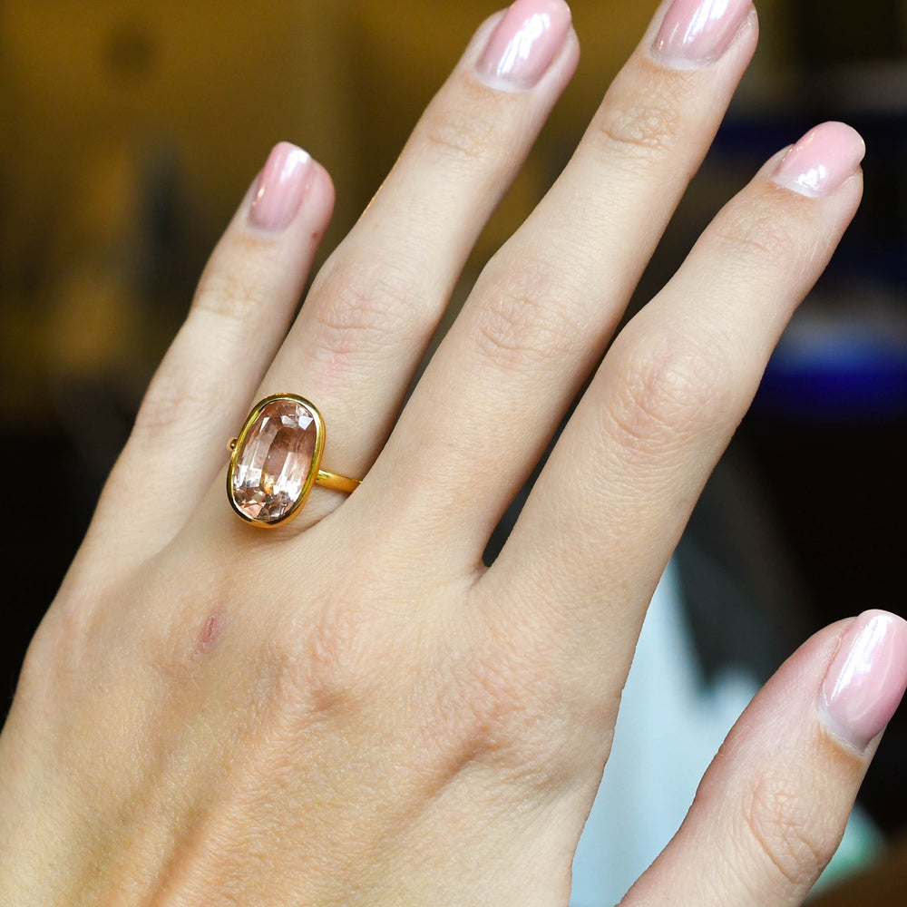 Mid-Century 9.80ct Precious Topaz 22k Gold Ring