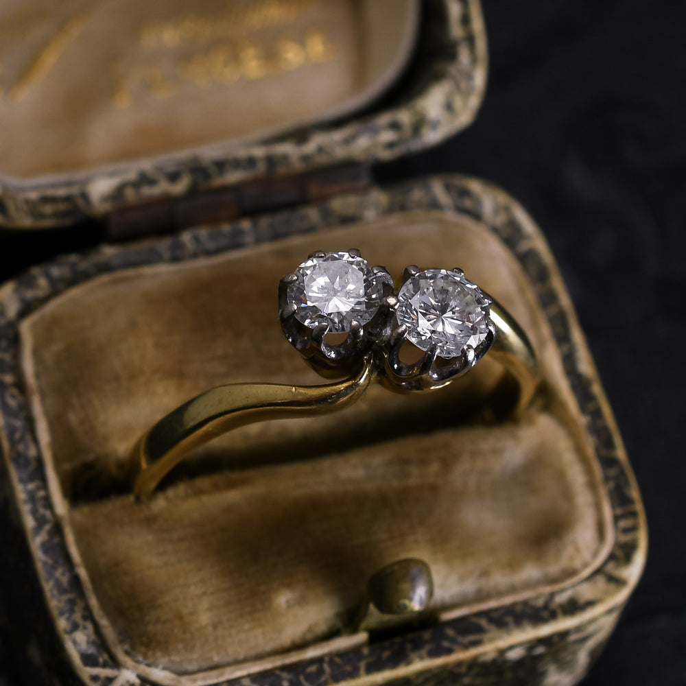 Art Deco Diamond Toi et Moi Engagement Ring