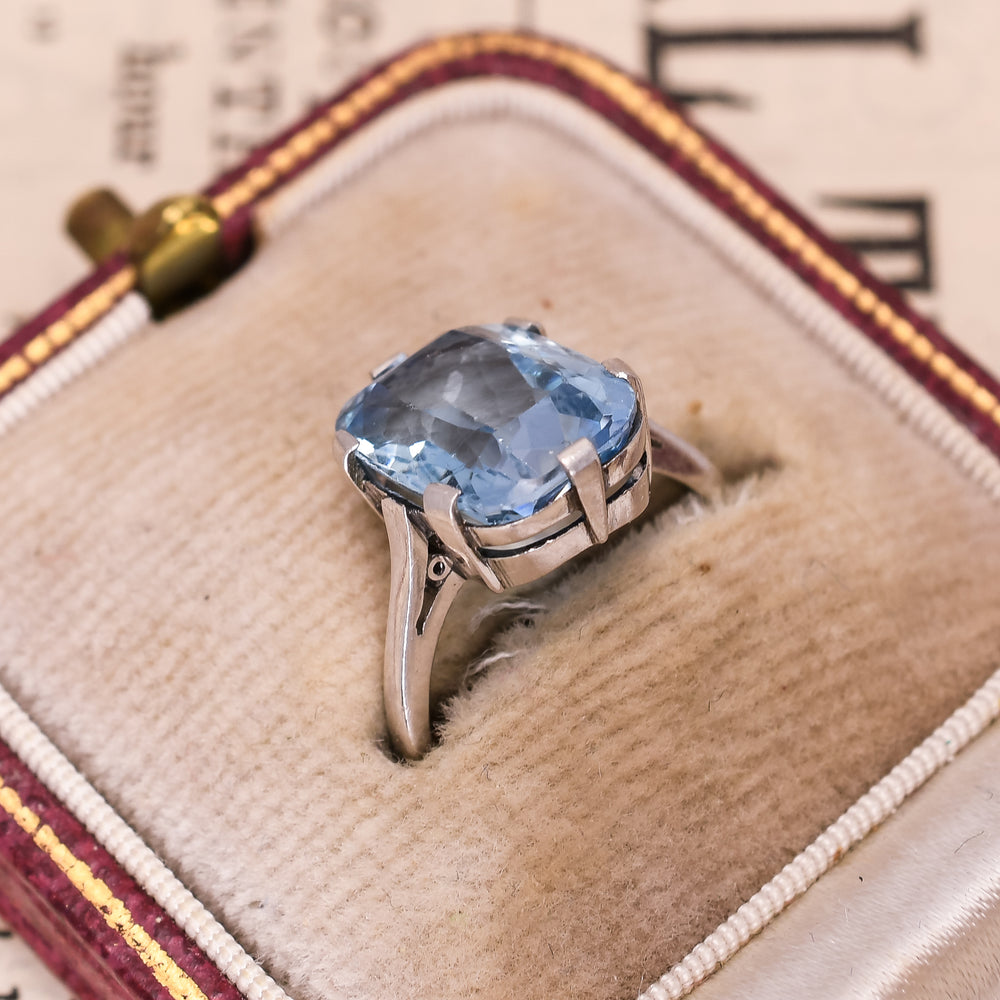 Edwardian 3.7ct Aquamarine Solitaire Ring