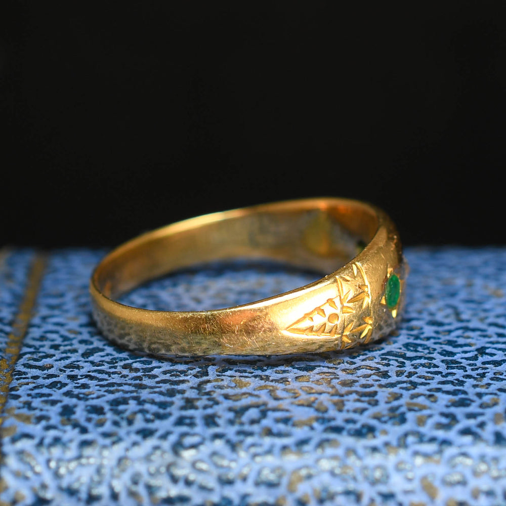Antique Emerald & Diamond Star-Set Gypsy Ring