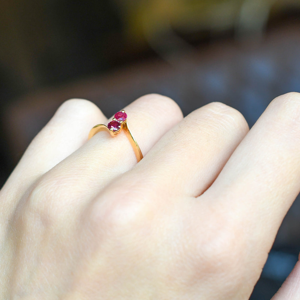 Antique Burma Ruby Toi et Moi Ring