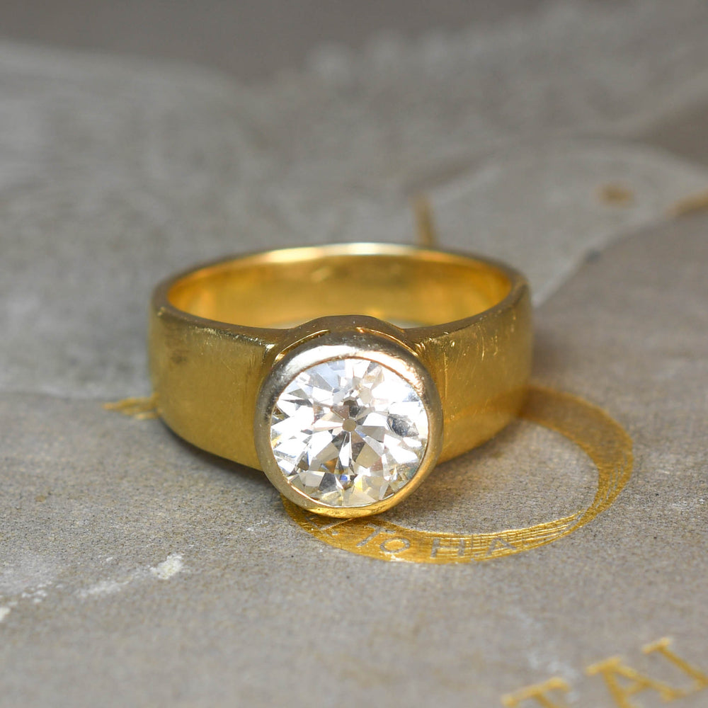 2.38ct Old Cut Diamond Cigar Band