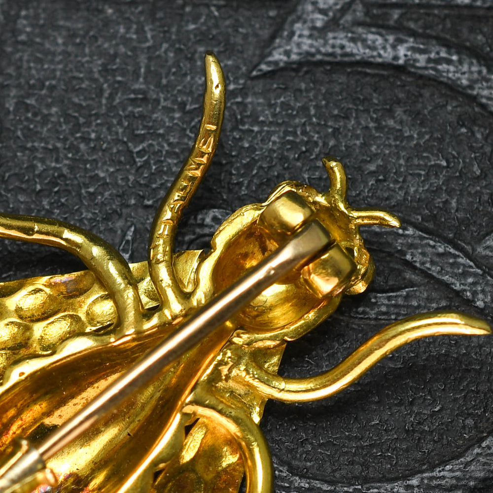 Vintage 18k Gold Bee Brooch by Chaumet