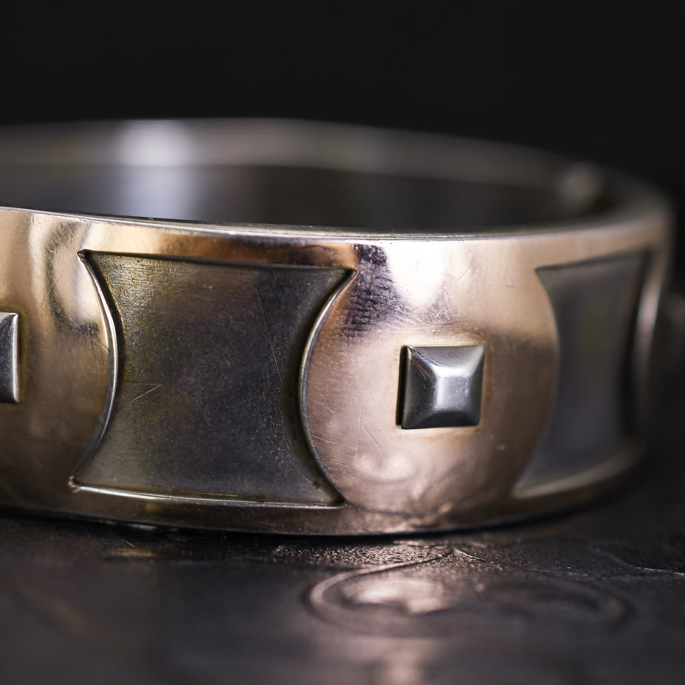 French Victorian Nail Bangle
