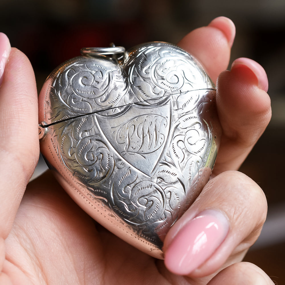 Victorian Silver Heart Vesta Case Pendant