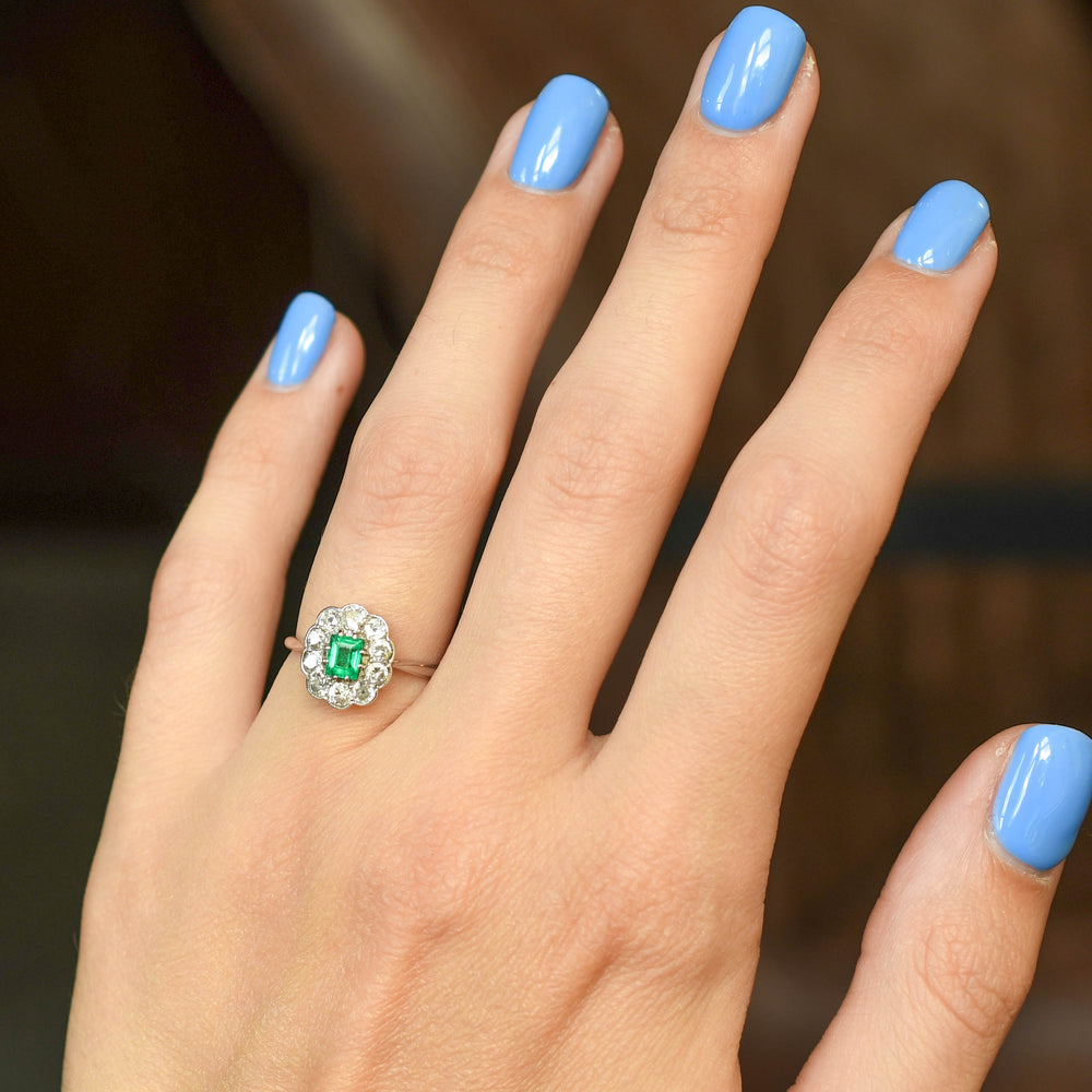 1920's Emerald & Diamond Daisy Cluster Ring