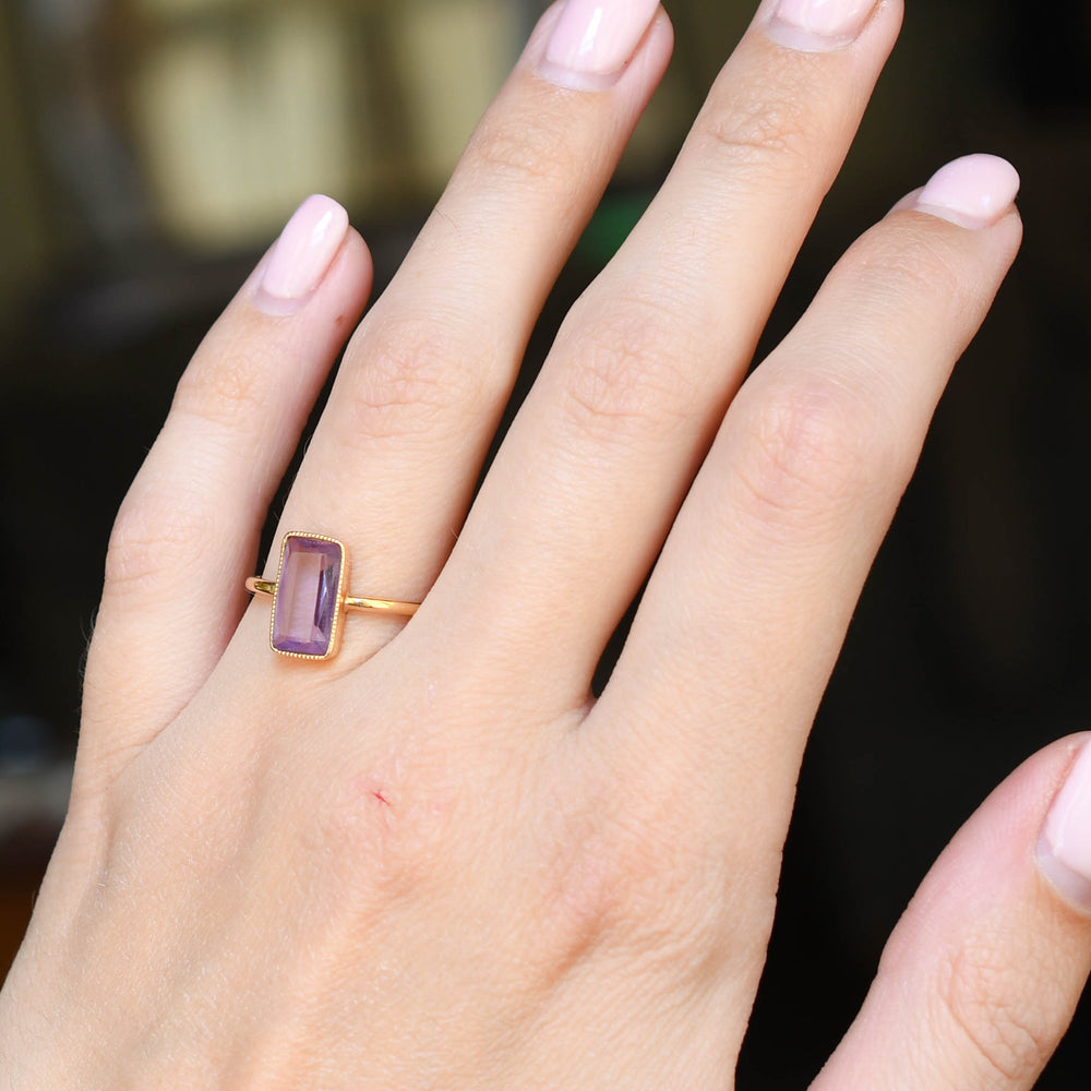 Antique French 1.8ct Amethyst Solitaire Ring