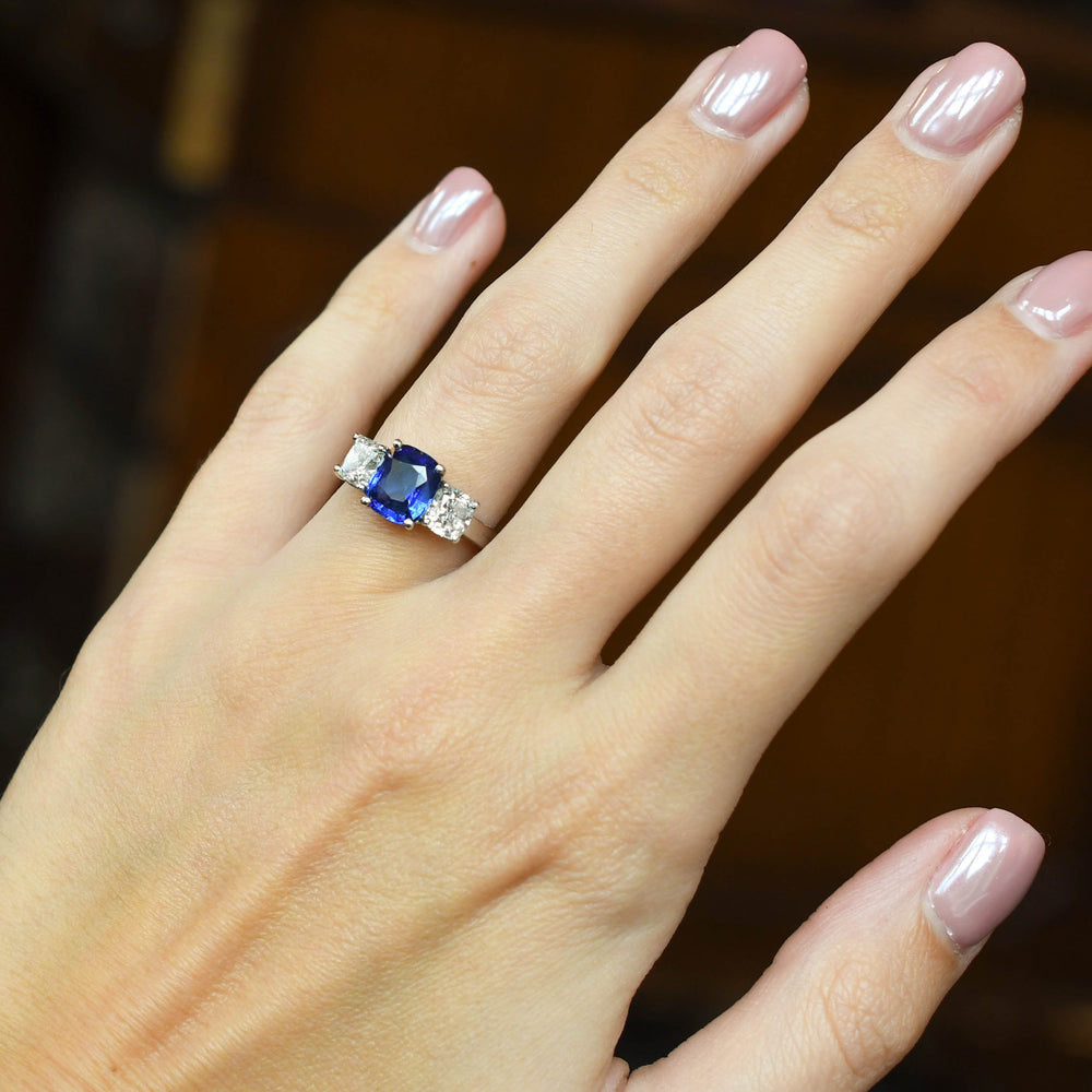 Contemporary Ceylon Sapphire & Diamond Trilogy Ring