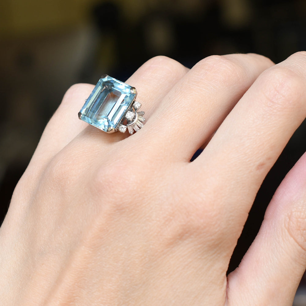 Art Deco 15.5ct Aquamarine & Diamond Cocktail Ring