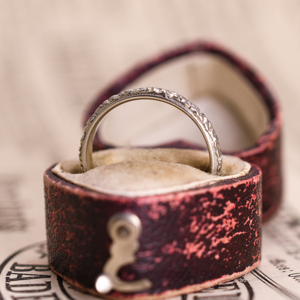 1920's Russian White Gold Wedding Band