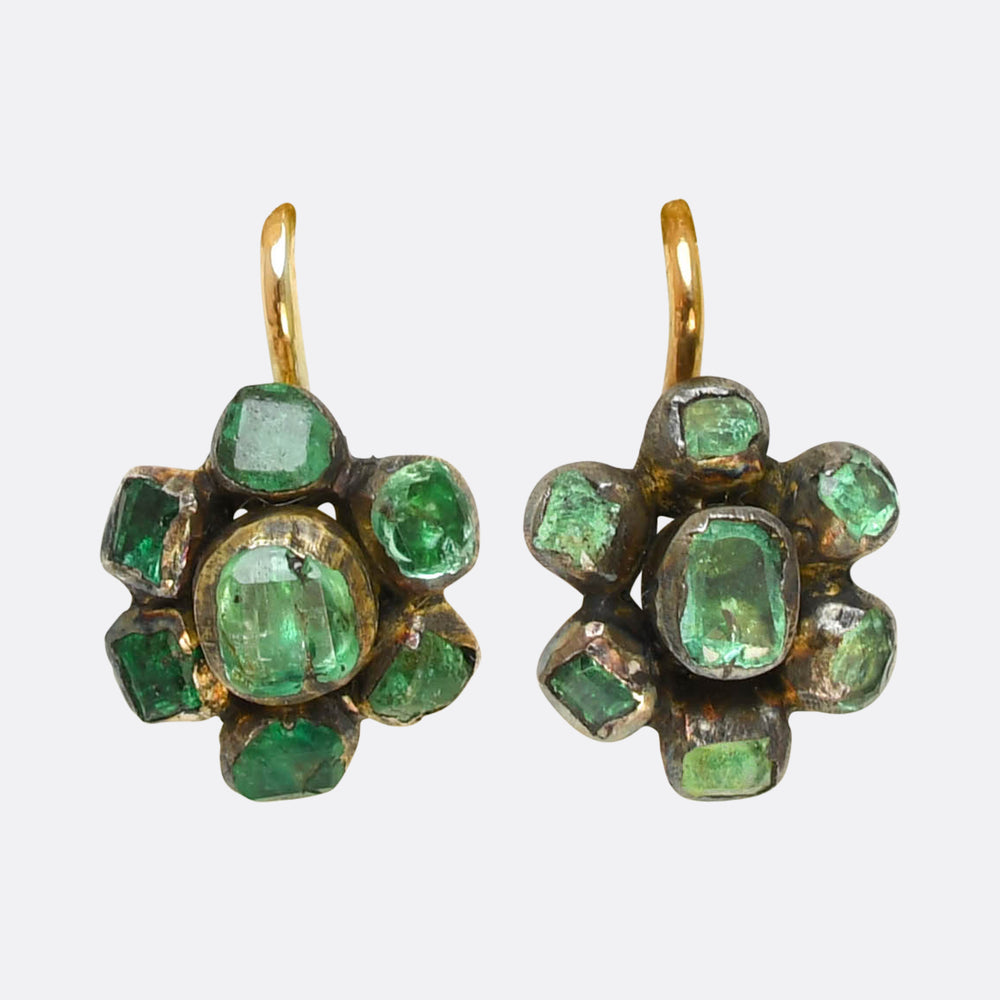 17th Century Emerald Flower Cluster Earrings