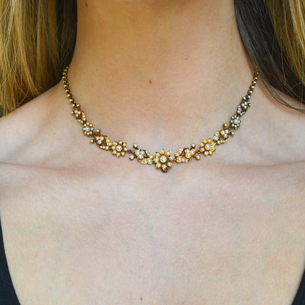 Victorian Boxed Natural Pearl Flower Necklace