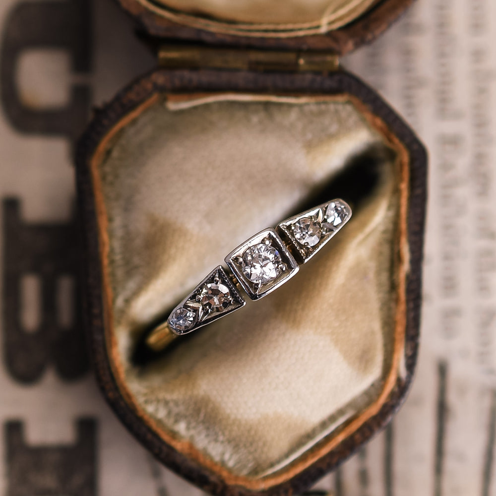 Art Deco 5-Stone Diamond Ring