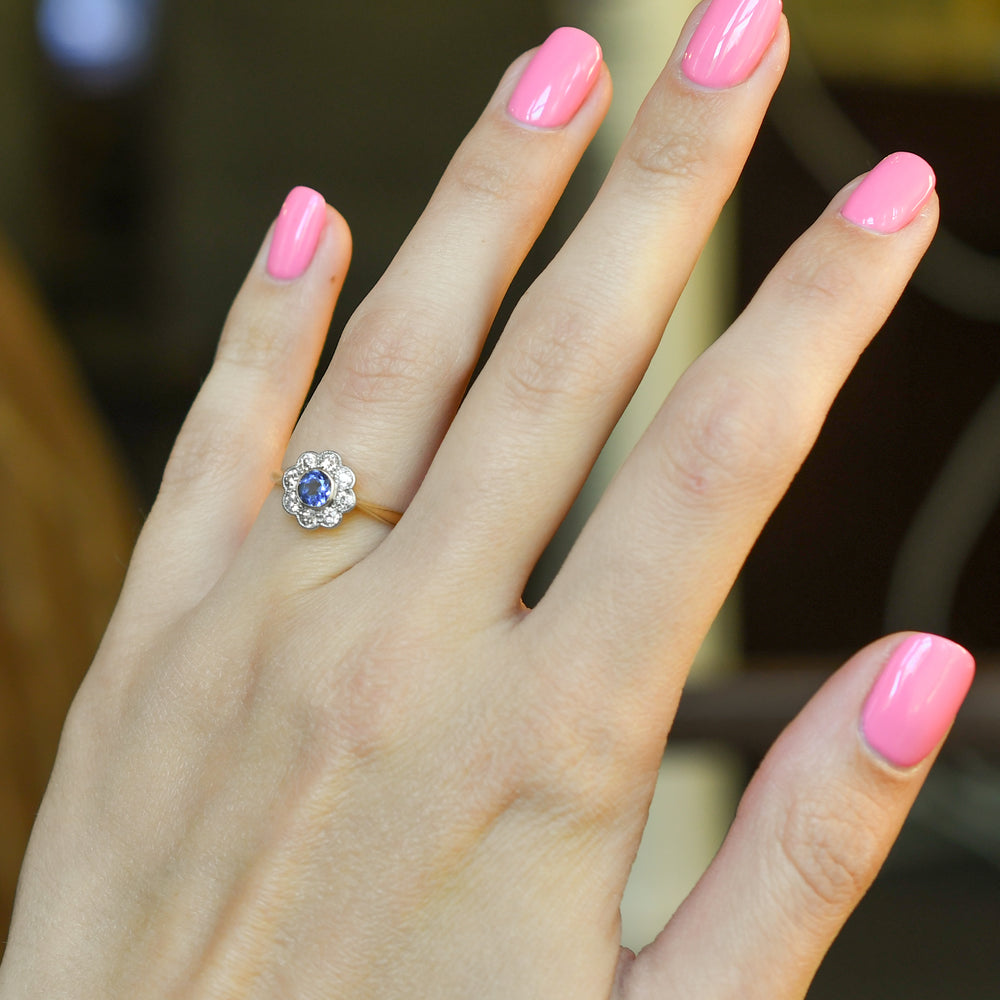 Edwardian Sapphire & Diamond Daisy Ring