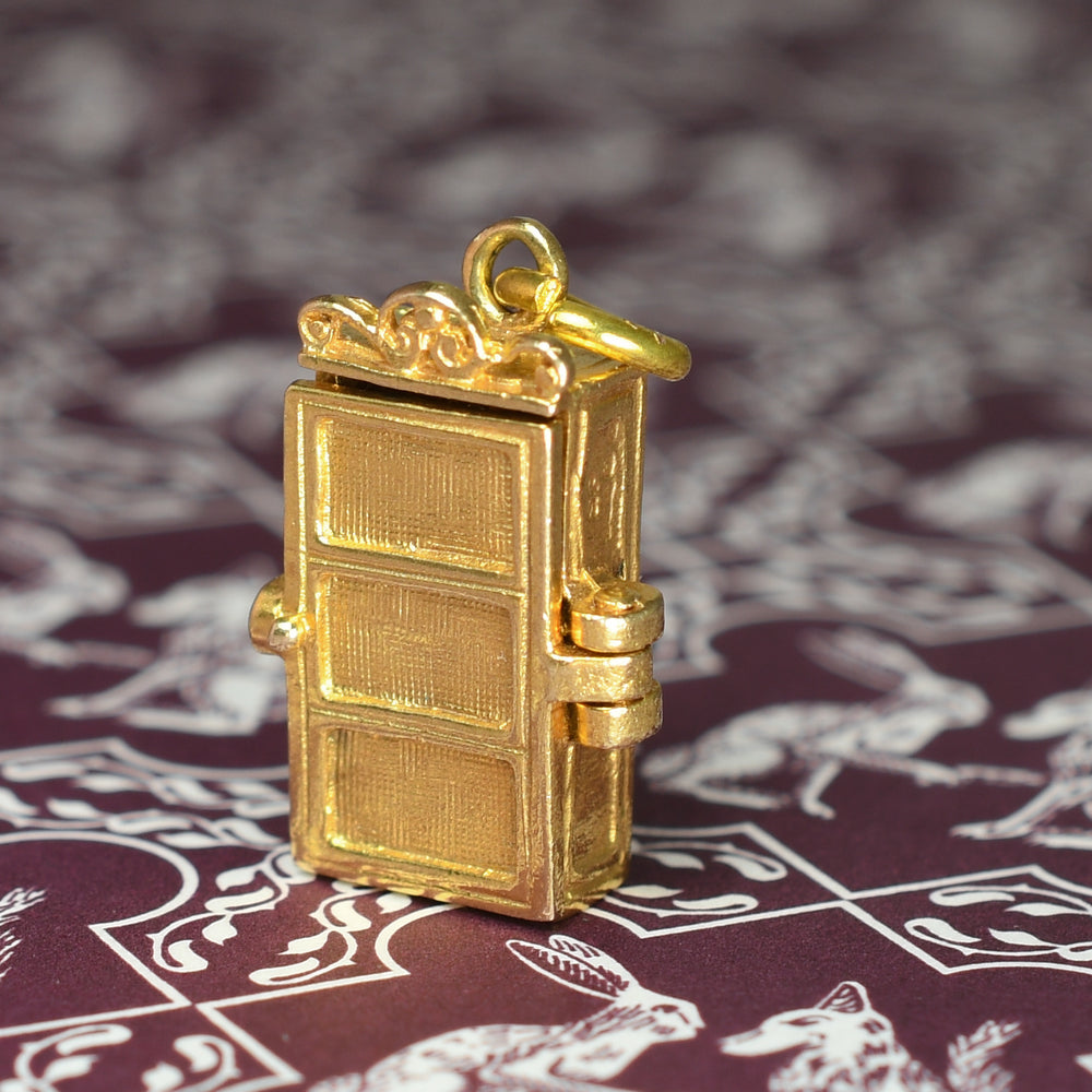 Vintage Gold