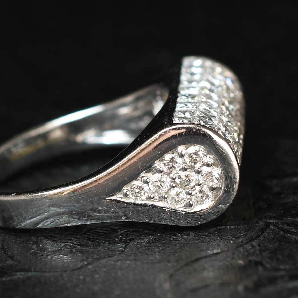 Princess Cut Diamond 18k Gold Bombé Ring