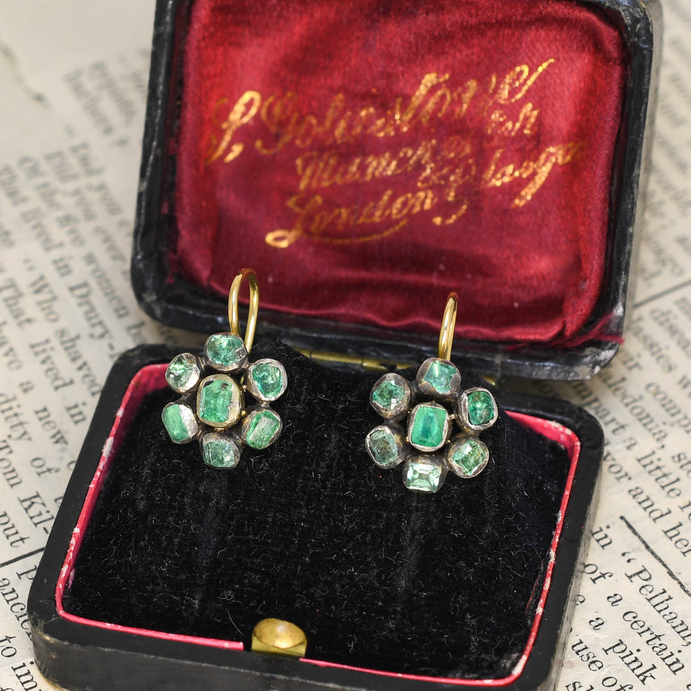 17th Century Emerald Flower Cluster Earrings