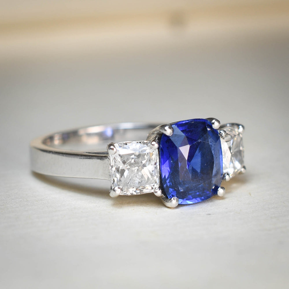 Contemporary Ceylon Sapphire & Diamond Trilogy Ring