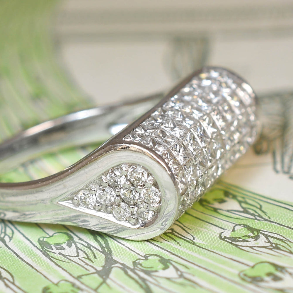 Princess Cut Diamond 18k Gold Bombé Ring