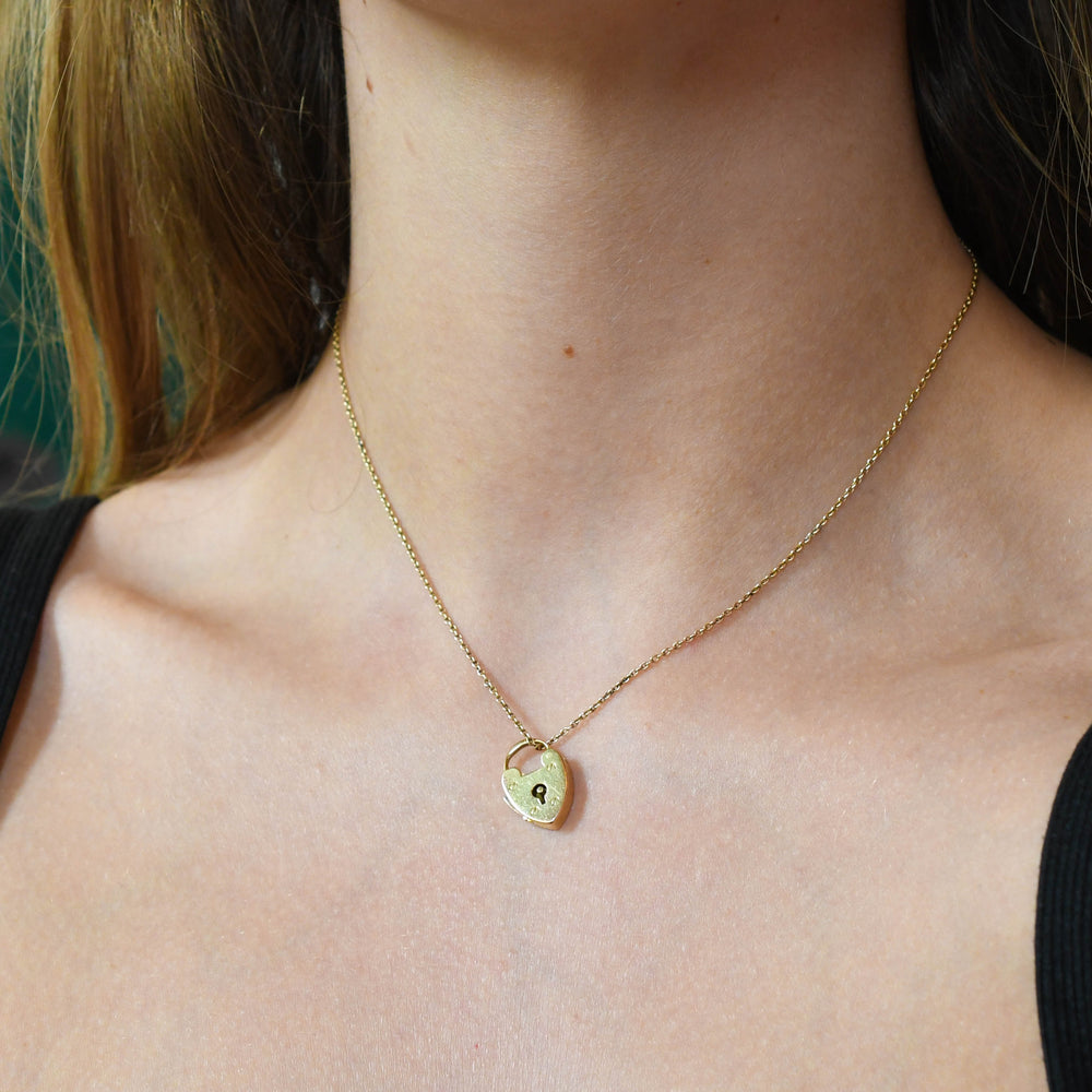 Late Victorian 15k Gold Heart Padlock Charm