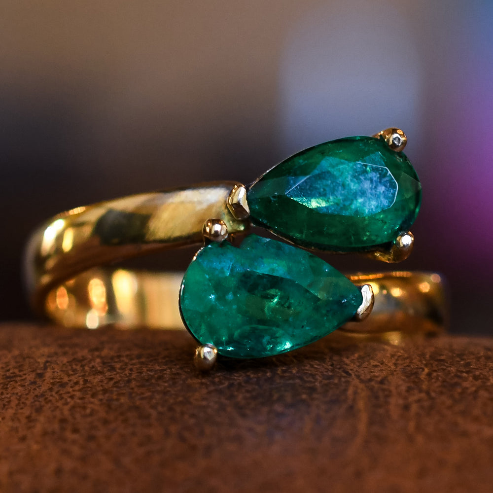 Art Deco Emerald Toi et Moi Ring