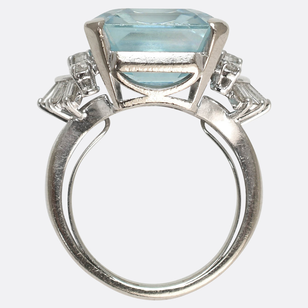 Art Deco 15.5ct Aquamarine & Diamond Cocktail Ring