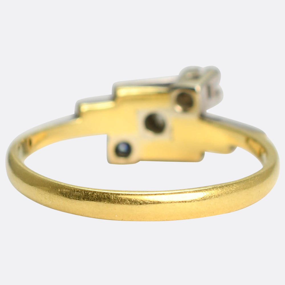 Art Deco 3-Stone Diamond Stepped Shoulder Ring