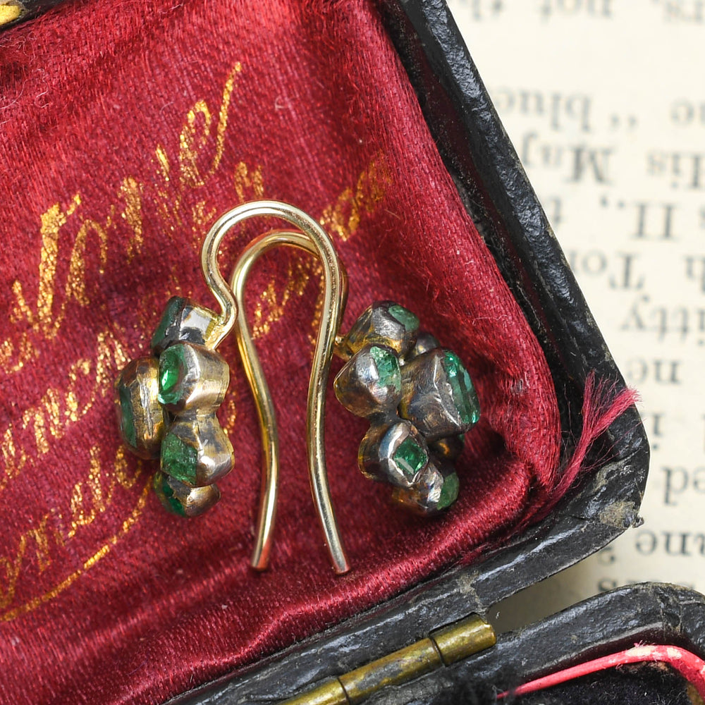 17th Century Emerald Flower Cluster Earrings