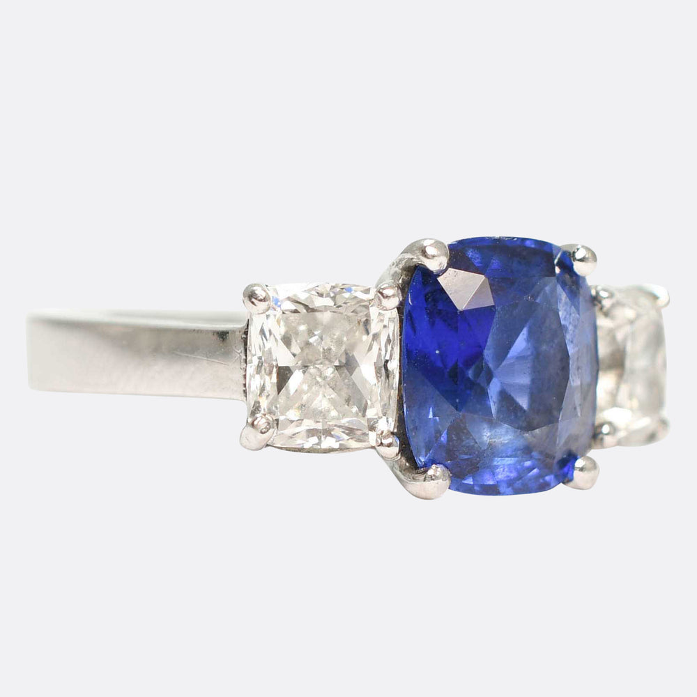 Contemporary Ceylon Sapphire & Diamond Trilogy Ring