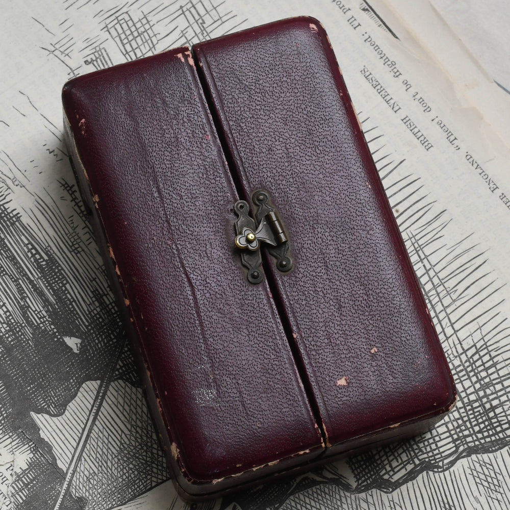 Victorian Jeweller's Sample Case of Buckle Rings