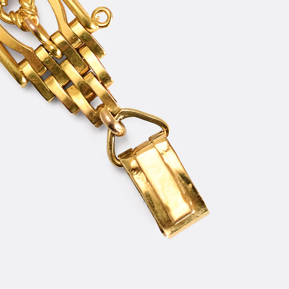 Edwardian 18k Gold Love Knot Gate Link Bracelet