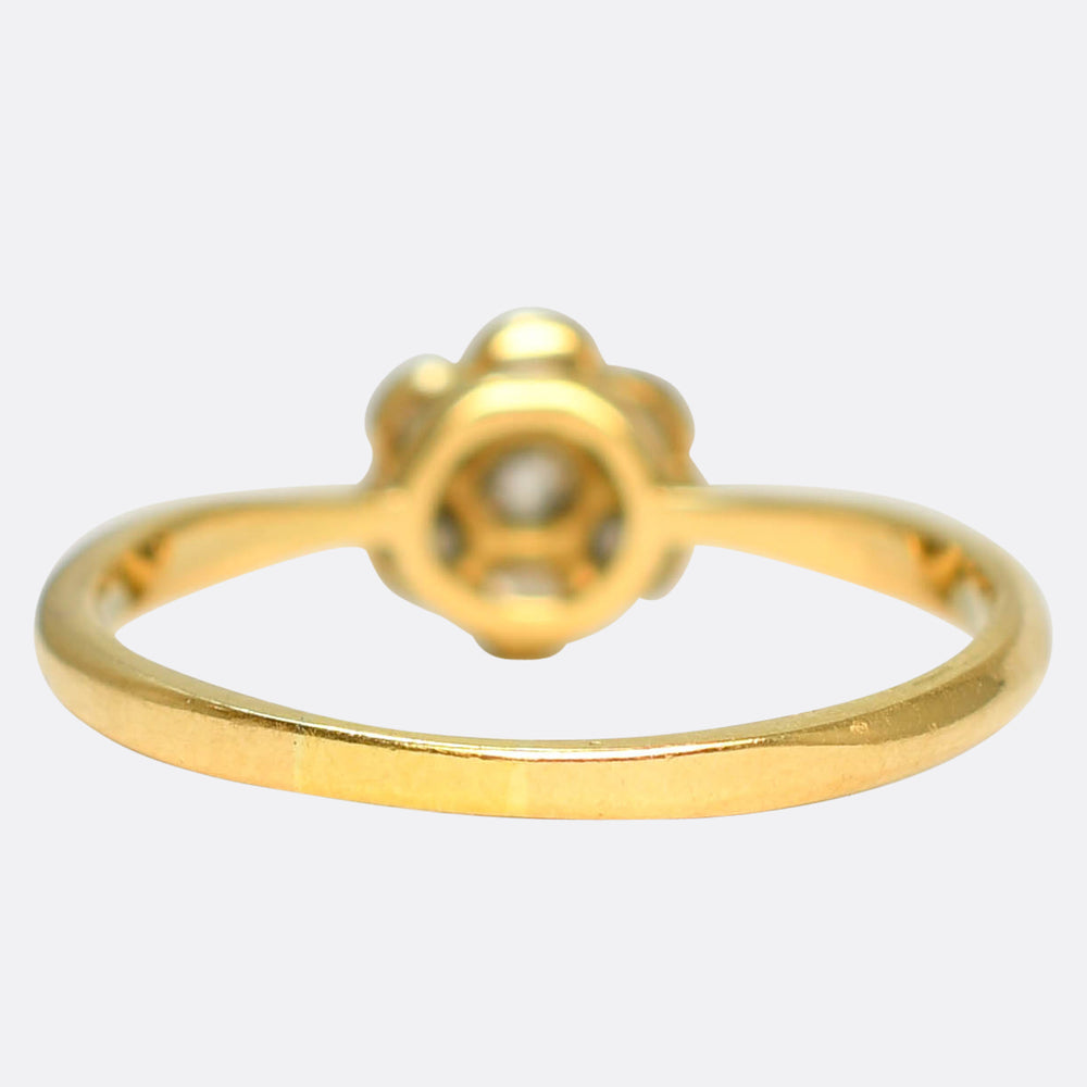 Edwardian Diamond Daisy Ring