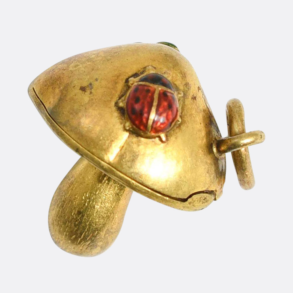 Late Victorian 15k Gold Lucky Toadstool Charm