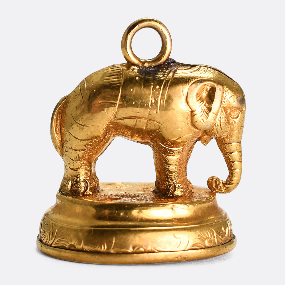 Victorian 15k Gold Sardonyx Elephant Fob