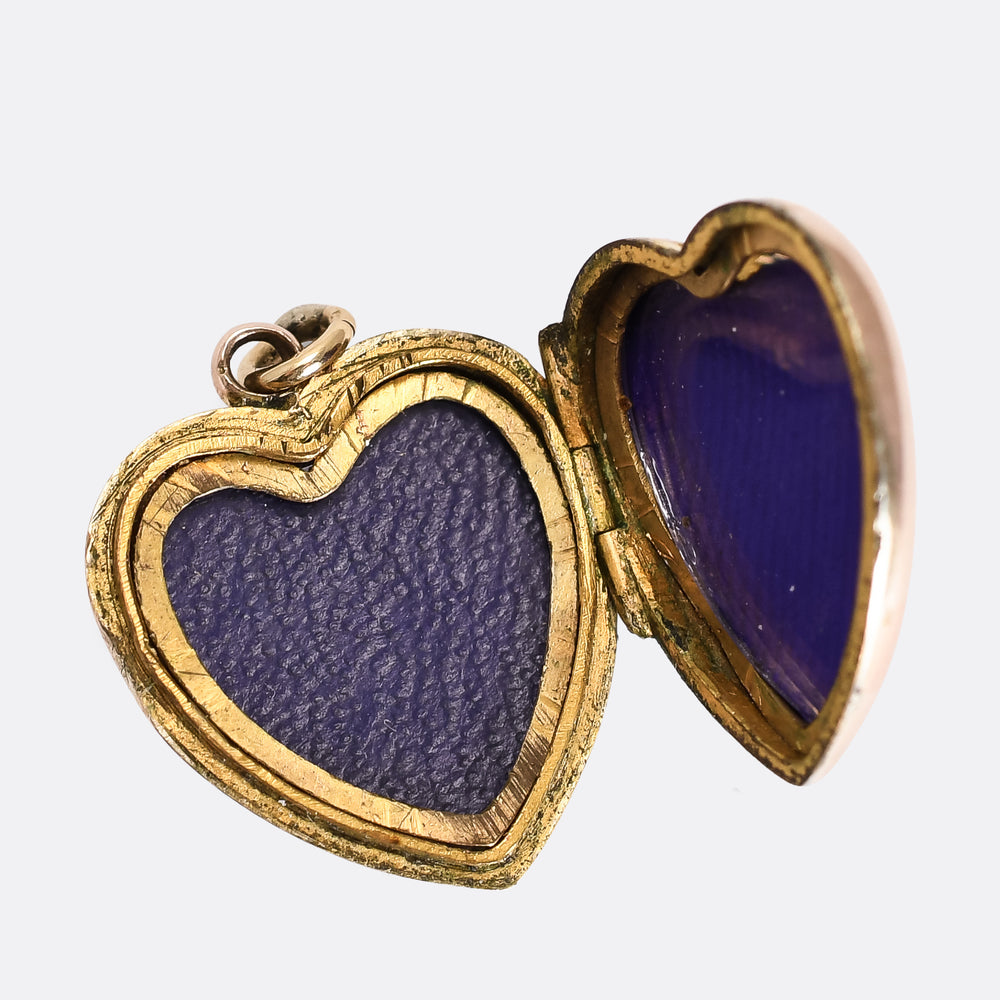 Victorian Pearl Puffed Heart Locket