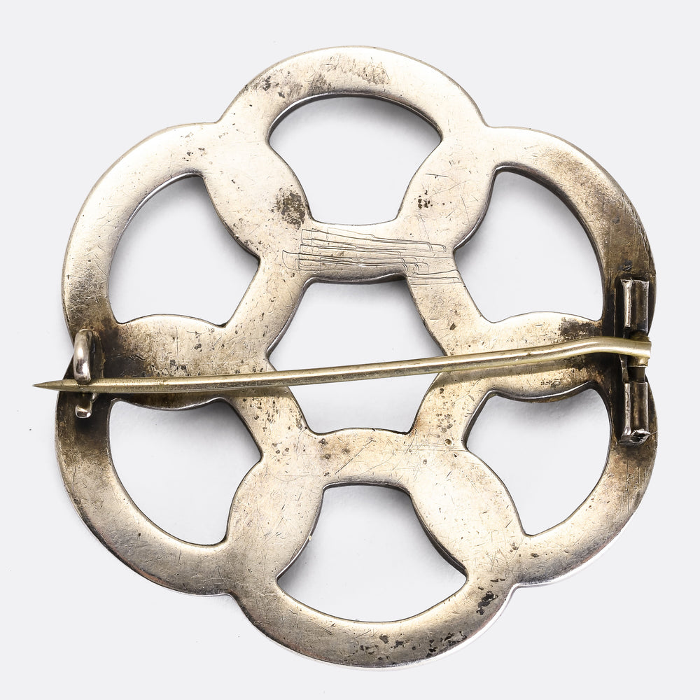 Victorian Scottish Agate Brooch