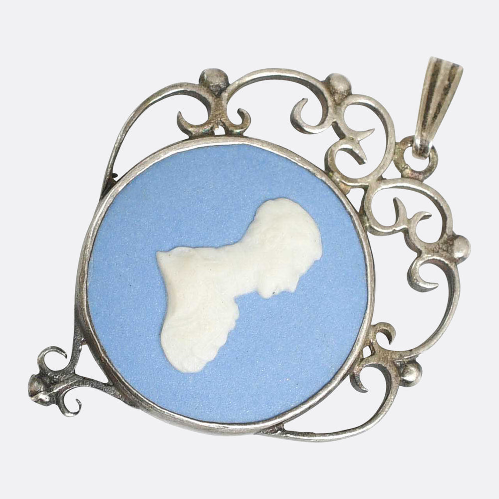 Vintage Celebratory The Royal Wedding Blue Jasperware Pendant