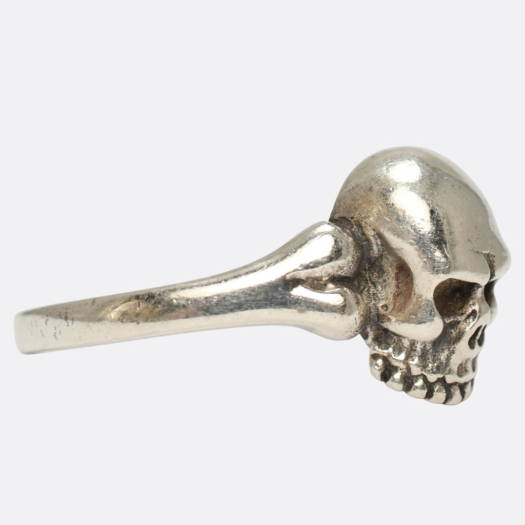 VintageSilverSkullRing_3_1024x