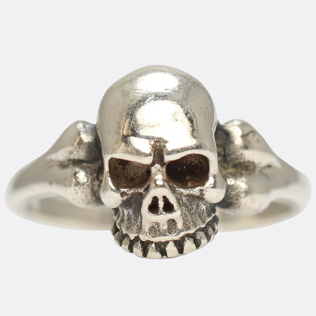 希少!! ヴィンテージ Stearing Silver Skull Ring Vintage Silver Skull Ring – Butter Lane Antiques