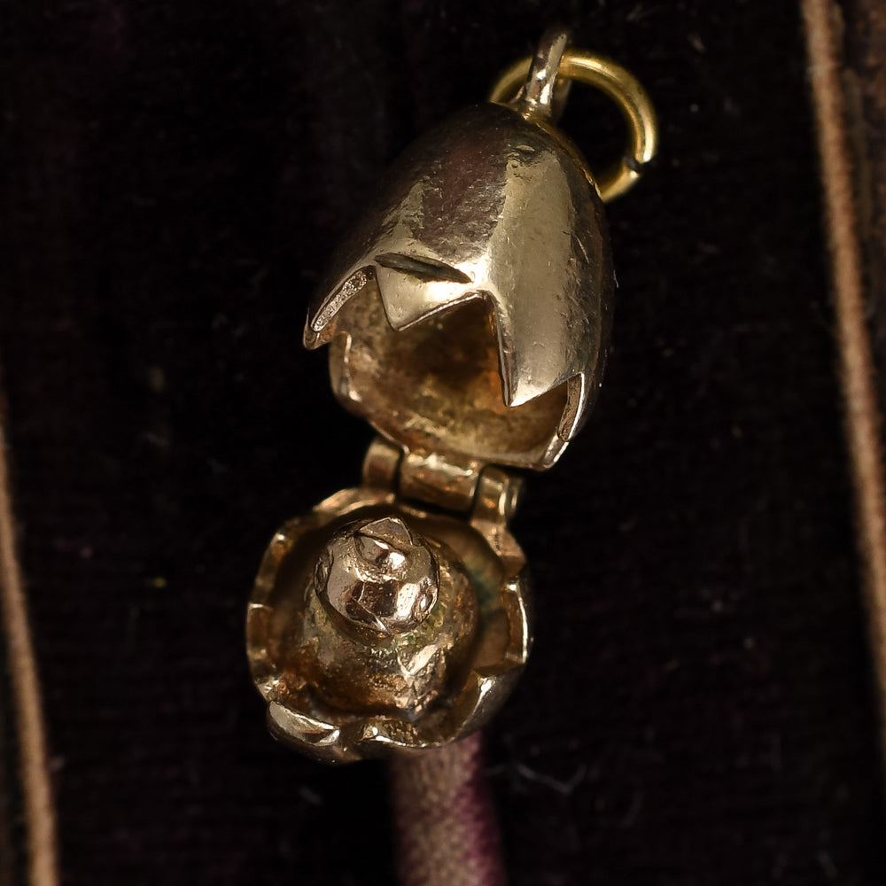 1960s Gold 'Chick In Egg' Charm
