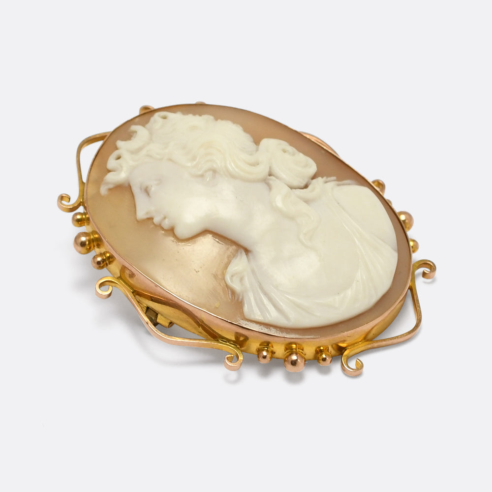 Early Victorian Artemis Cameo Brooch