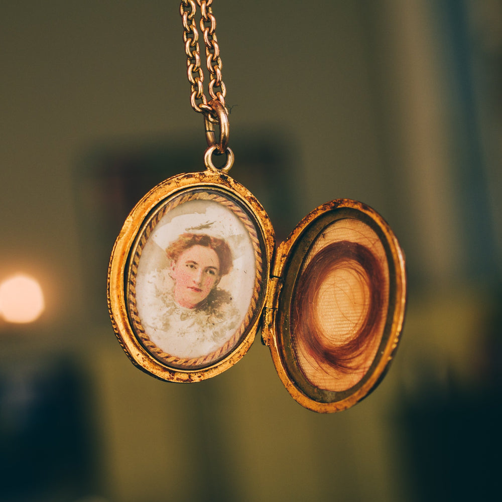 Victorian Gold Anchor Locket