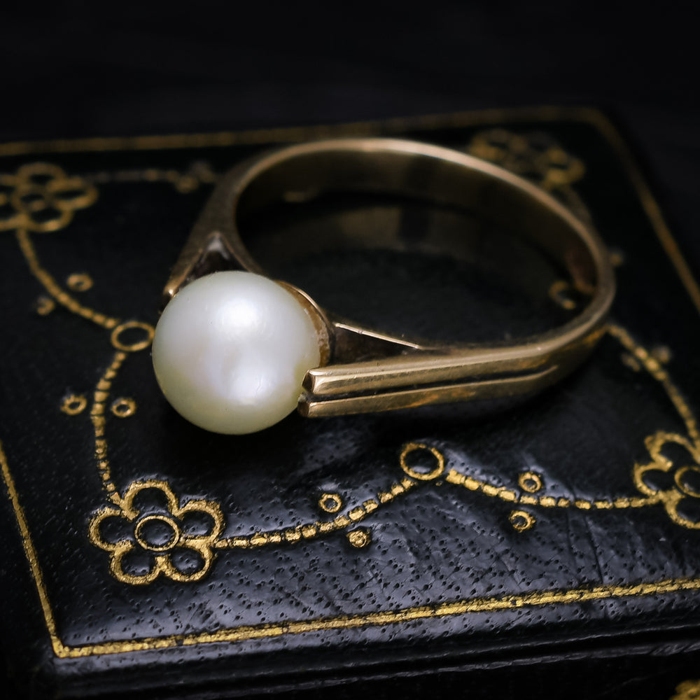 Atomic Age Pearl Solitaire Ring