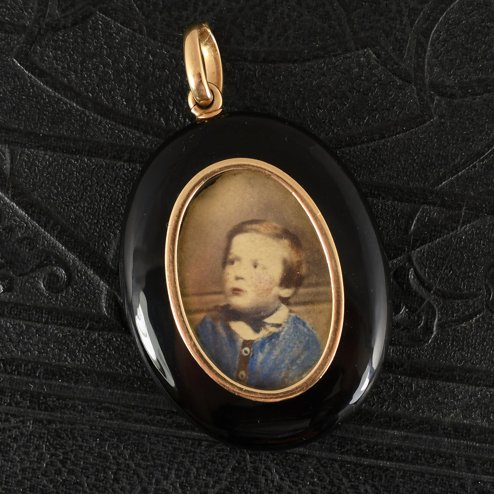 Victorian Onyx Oval Locket