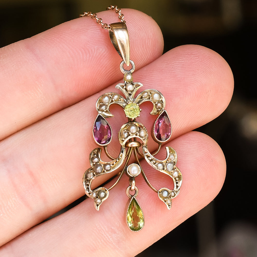 Edwardian Give Women Votes Suffragette Pendant