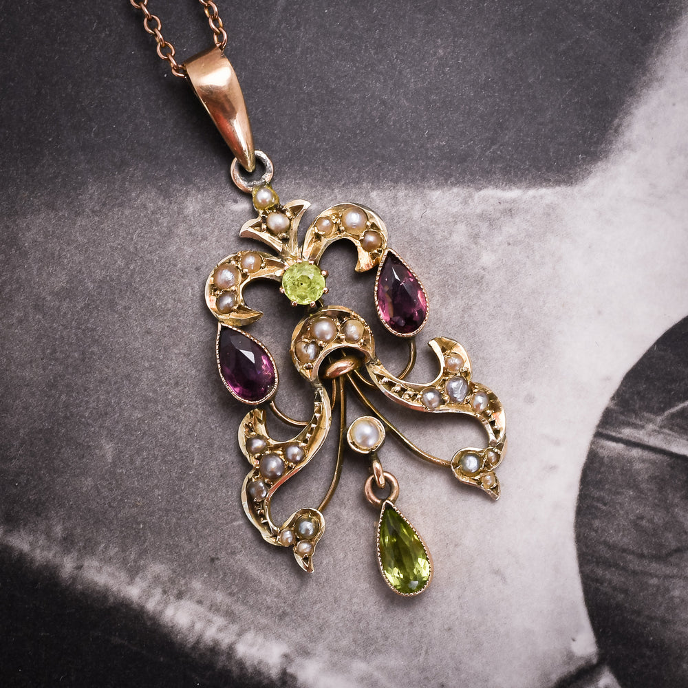 Edwardian Give Women Votes Suffragette Pendant