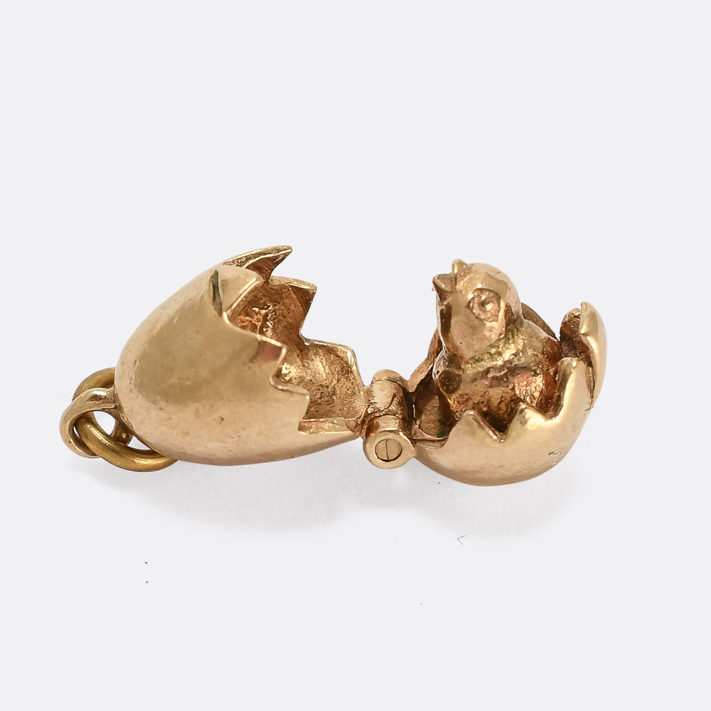 1960s Gold 'Chick In Egg' Charm